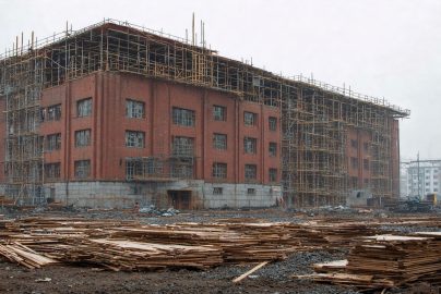 Школу-недострой в Покрове обещают завершить к концу 2026 года